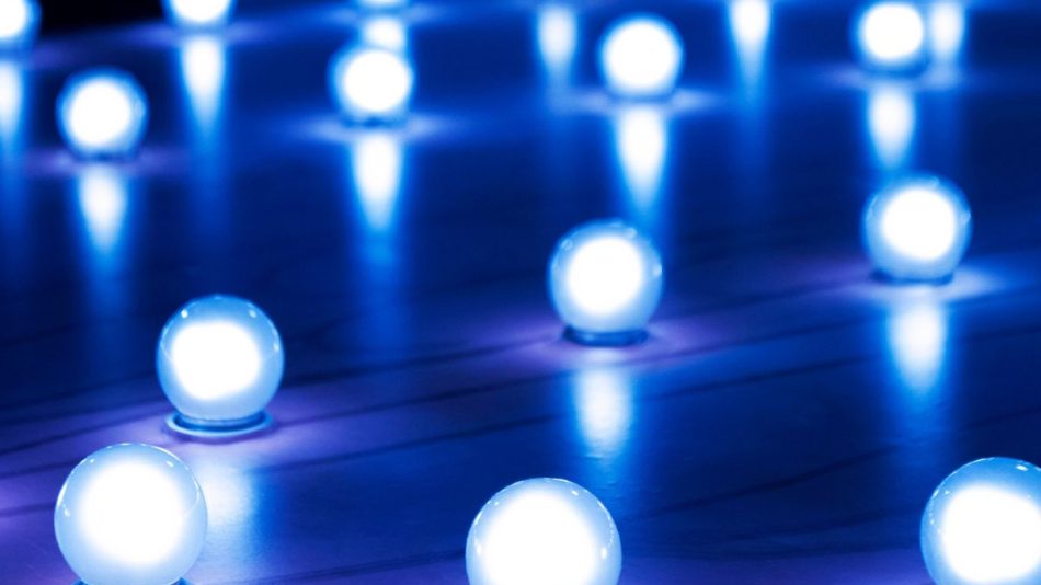 What Is LED Technology In Lighting, How Does It Work And What Advantages